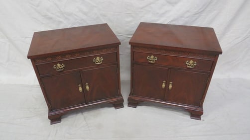 Baker Traditional Georgian Mahogany Nightstands