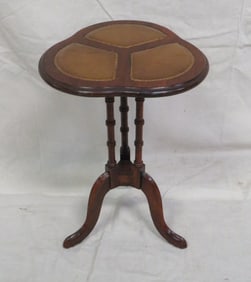 Regency Cloverleaf Leathertop Wine Table