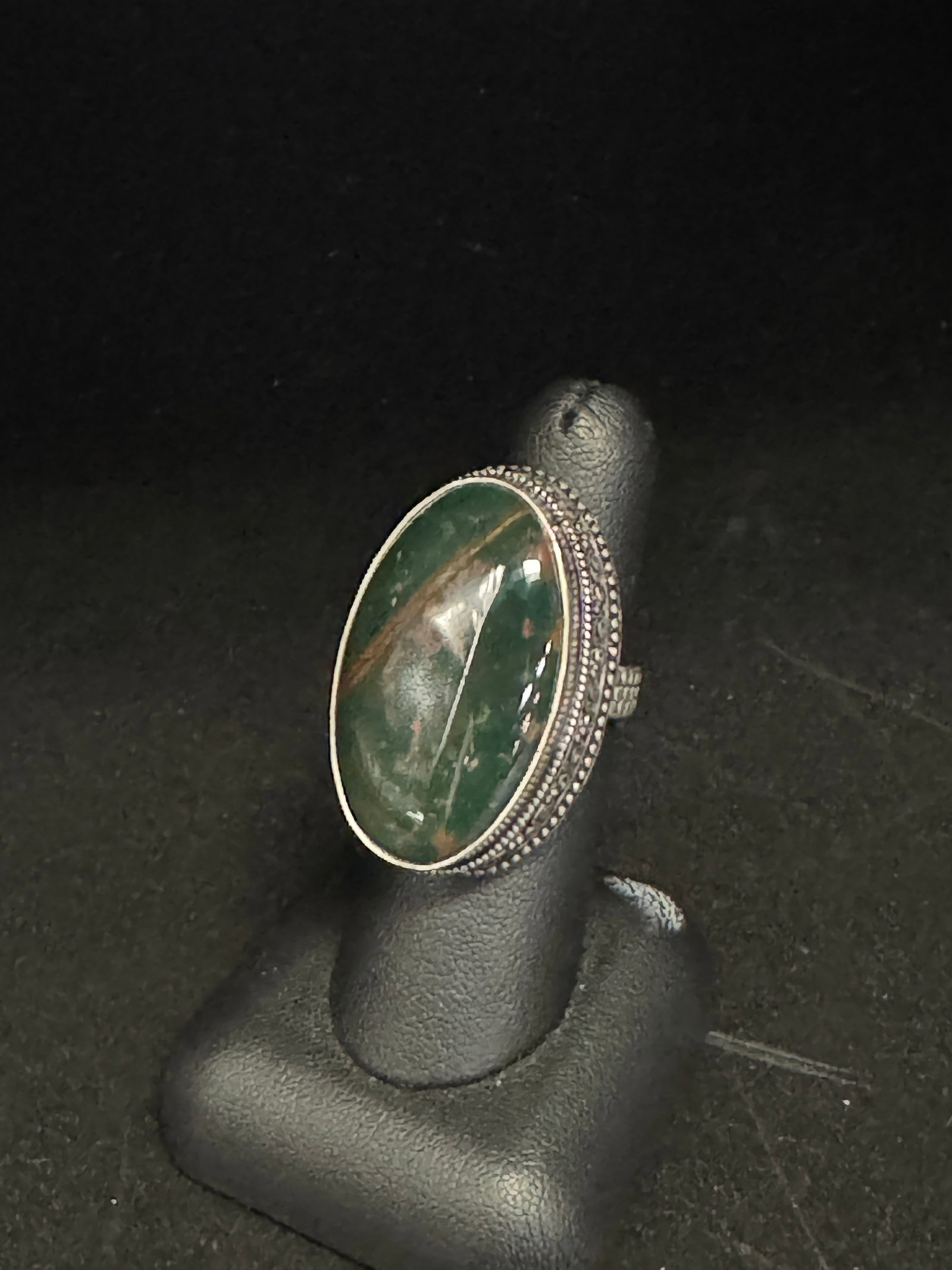 Sterling Silver Oversized Bloodstone Ring Size 7: Sterling Silver Oversized Bloodstone Ring Size 7 in good condition, Marked .925, 17g