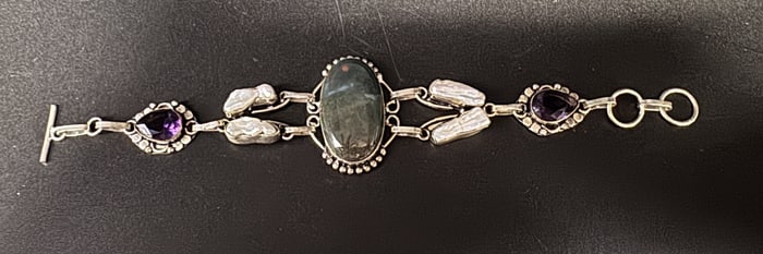 .925 Bloodstone, Seed Pearl, & Amethyst Bracelet