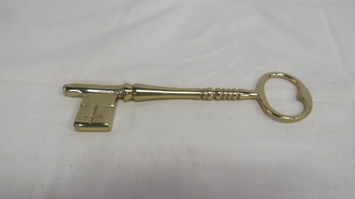 Virginia Metalcrafters CW 6-44 Brass Key