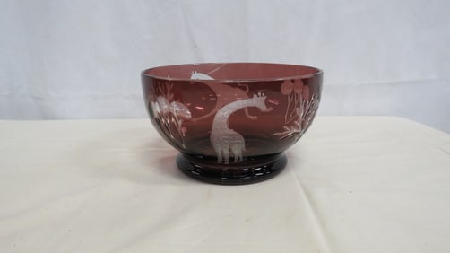 Bohemian Amethyst Cut to Clear Giraffe Bowl