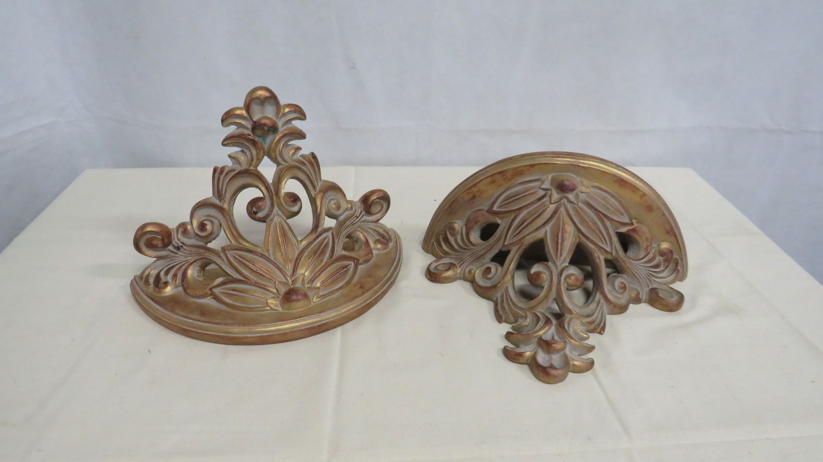 Pair Vintage Gold Wall Sconces (1 of 3)