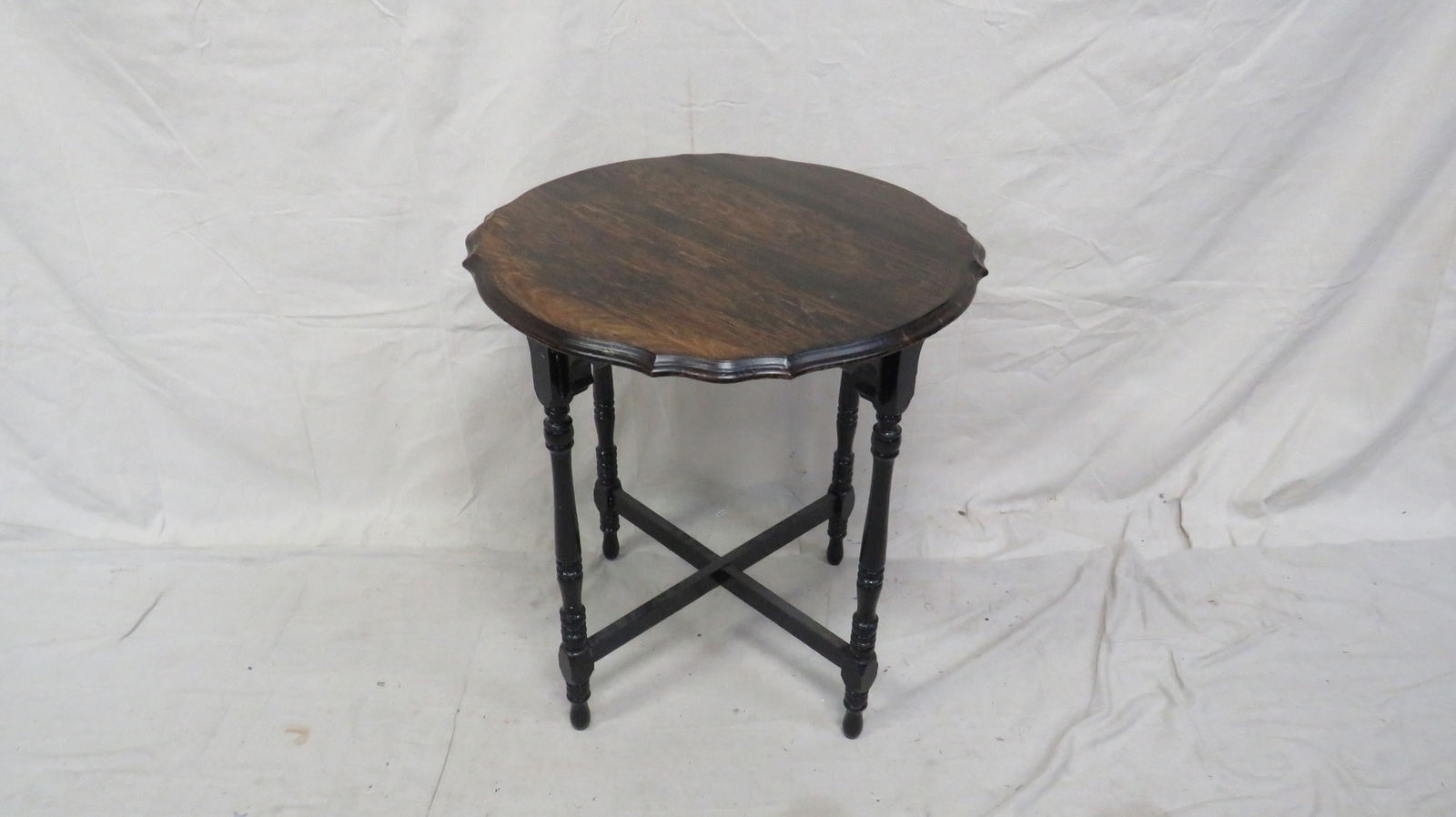 Vintage Walnut Radio Table (1 of 3)