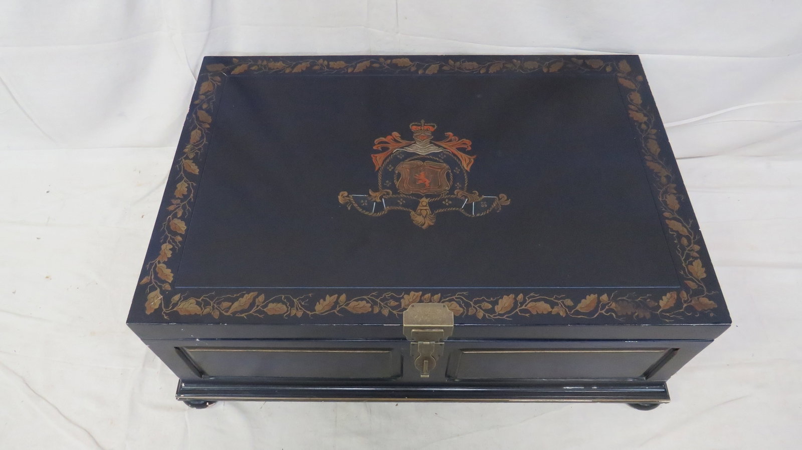 Black Lacquer Storage Trunk - 2