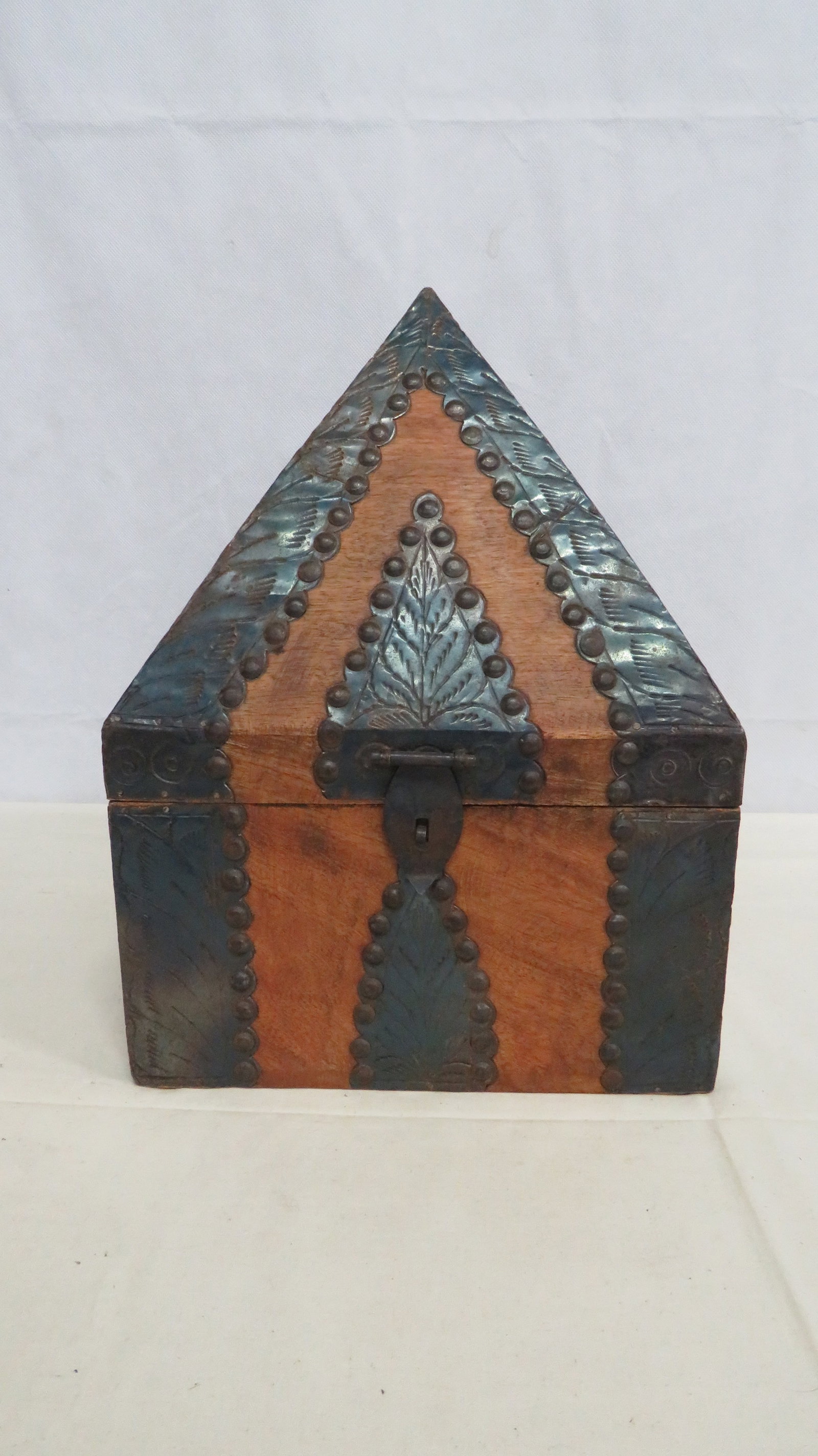 Vintage Morroccan Metal Inlaid Wood Box (1 of 4)