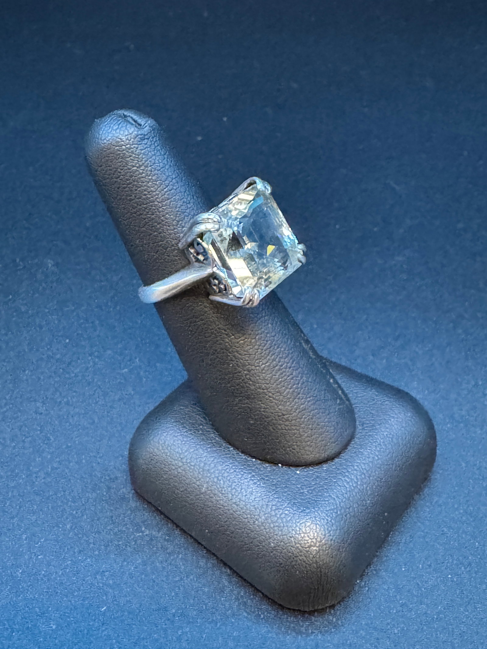 Vintage Aquamarine Asscher Cut Sterling Ring: Vintage Aquamarine Asscher Cut Sterling Ring in good condition, 7.5g
