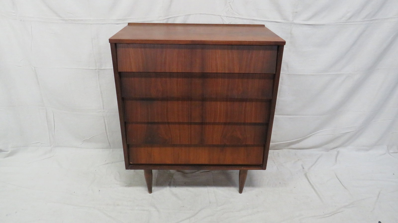 Mid Century Danish Modern Louvered Drawers Chest (1 of 4)