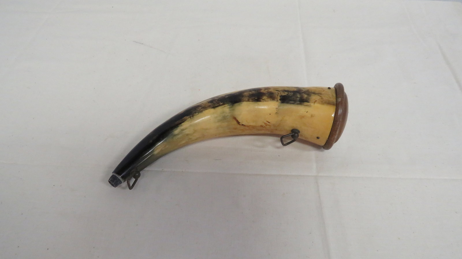 Antique Black Powder Horn (1 of 3)