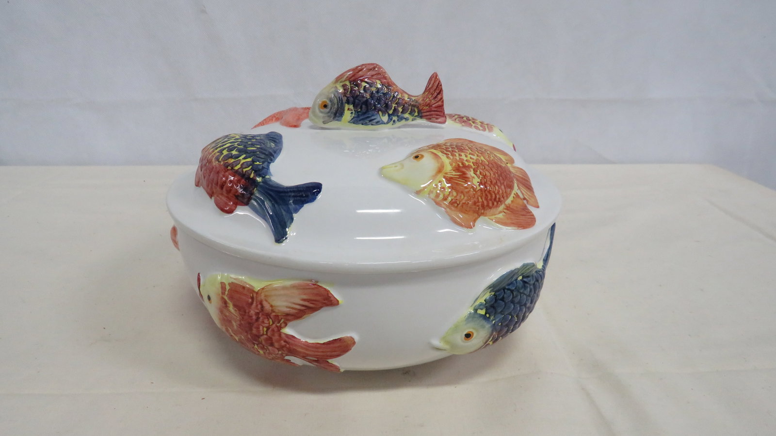 Vintage Bassano Italian Covered Fish Bowl (1 of 4)
