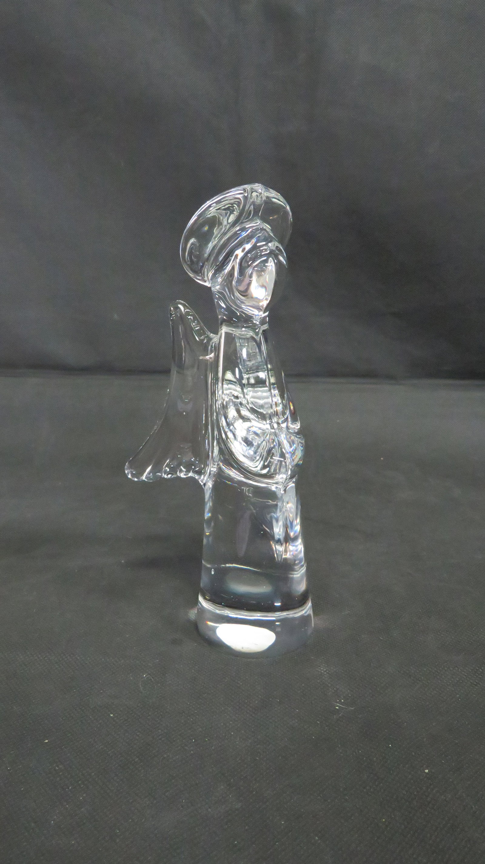 Vintage Japanese Lead Crystal Angel: Vintage Japanese Lead Crystal Angel in good condition. 7.25"H
