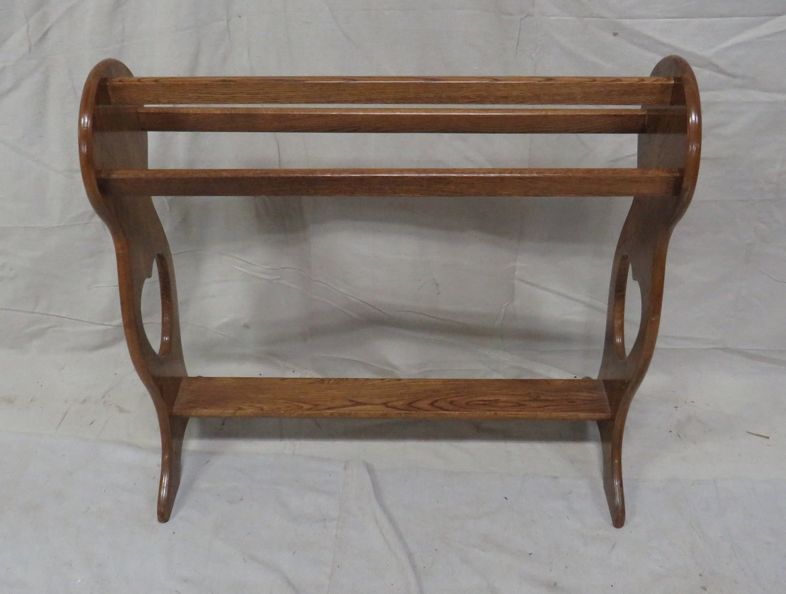 Oak Quilt Rack - 3