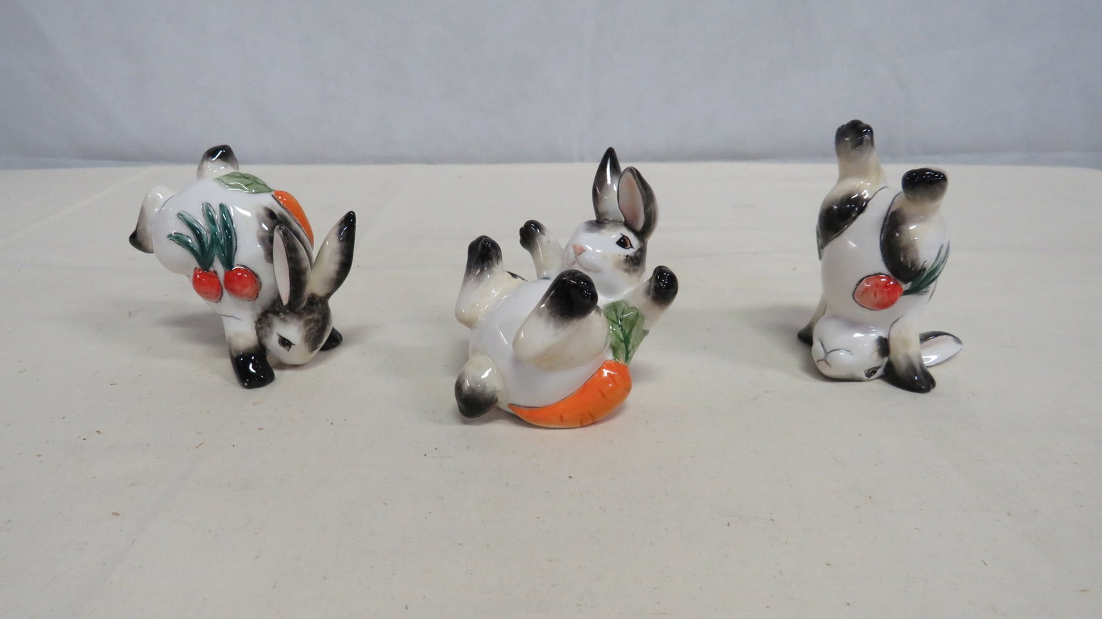 Vintage Fitz & Floyd Spotted Bunny Rabbits (1 of 3)