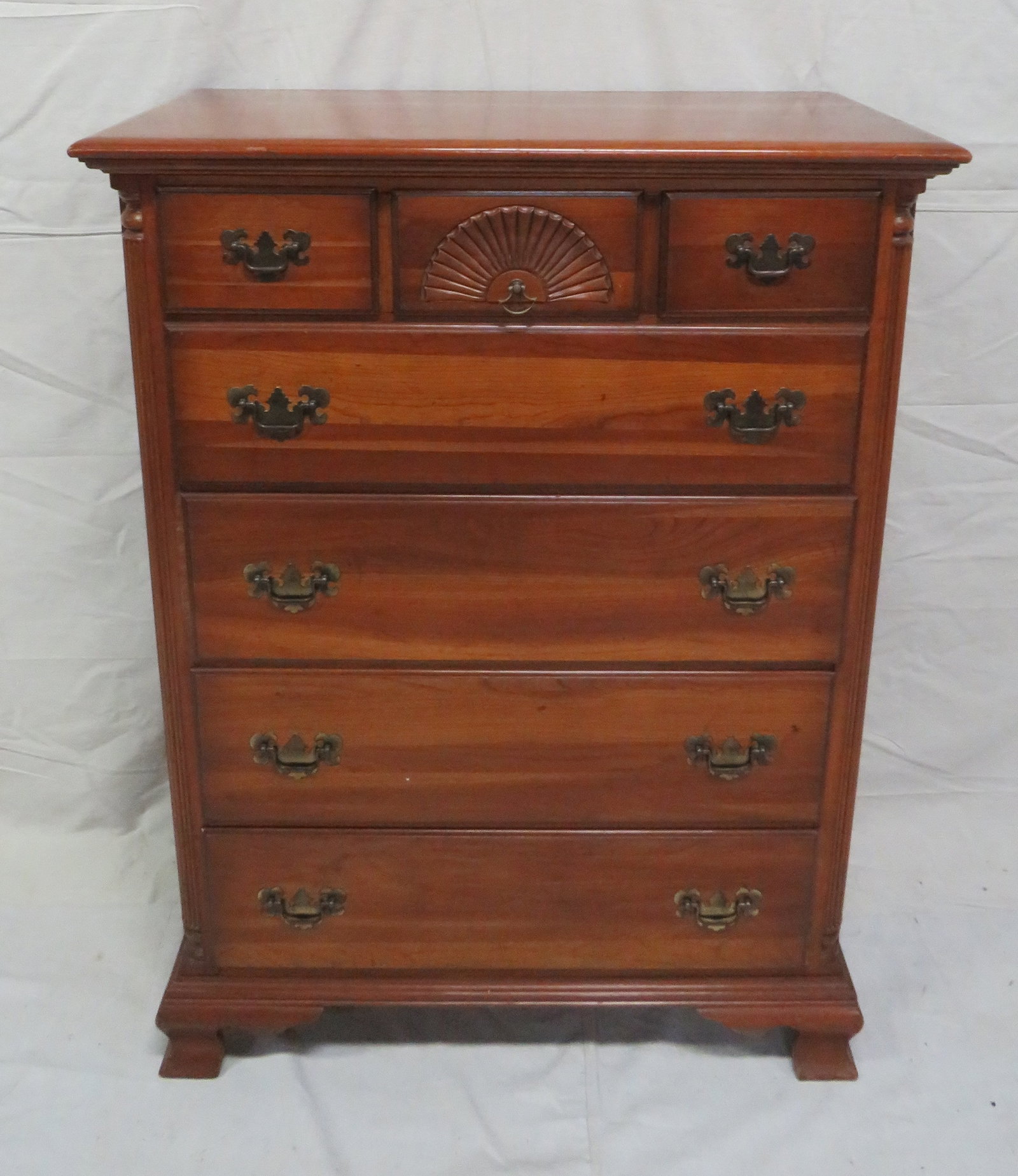 Antique Mahogany Shell Carved Chest of Drawers (1 of 4)