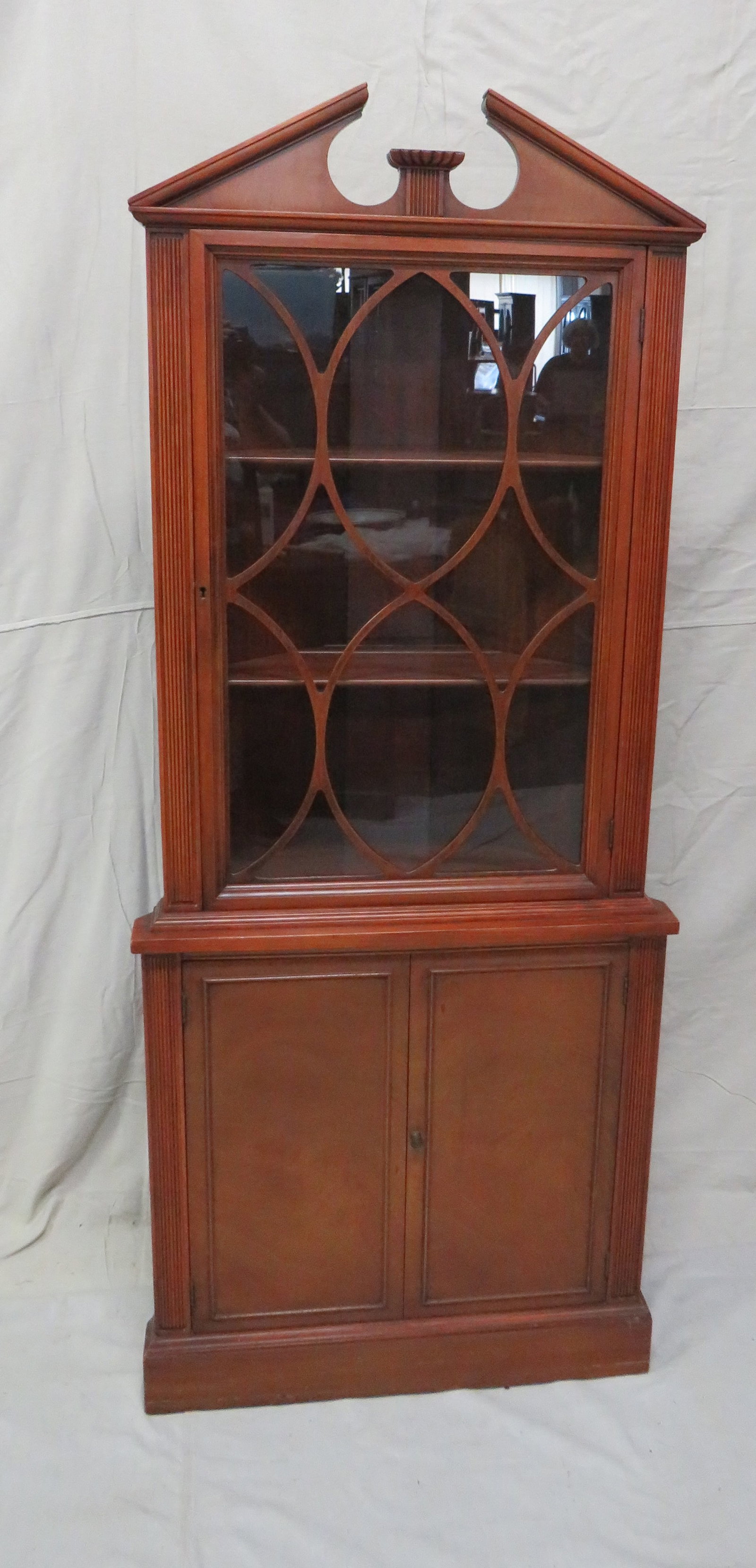 Antique Mahogany Georgian Corner Cabinet (1 of 3)