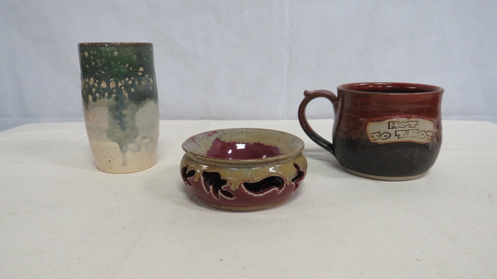 3 pcs Vintage Signed Studio Art Pottery (1 of 3)
