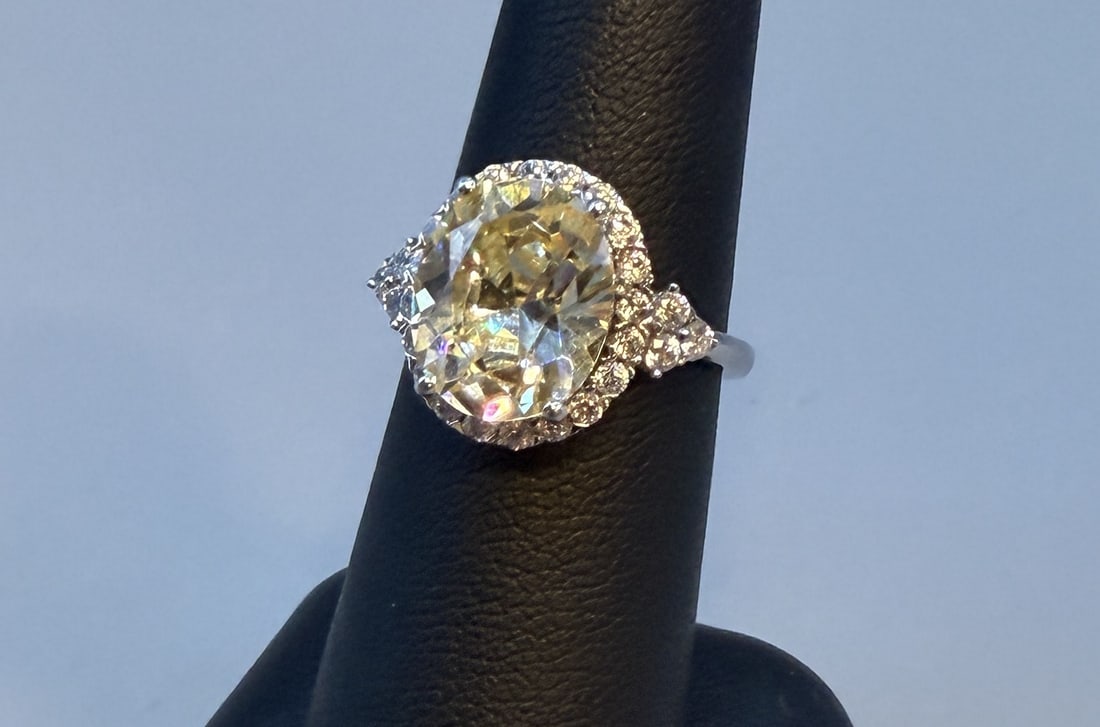 Sterling Silver Pear-Cut Halo Ring (1 of 4)
