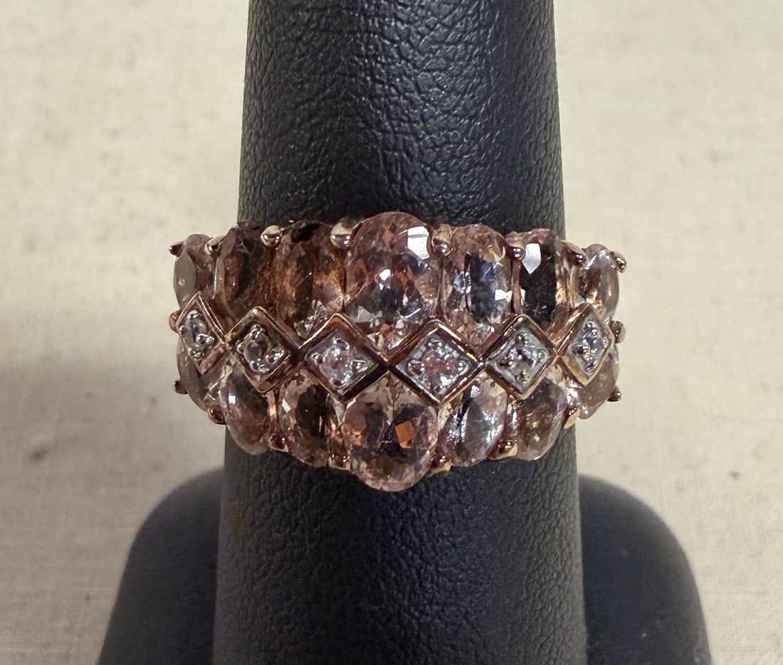 Rose Gold over Sterling Ring Size 7: Rose Gold over Sterling Ring Size 7 in good condition, 4.17g