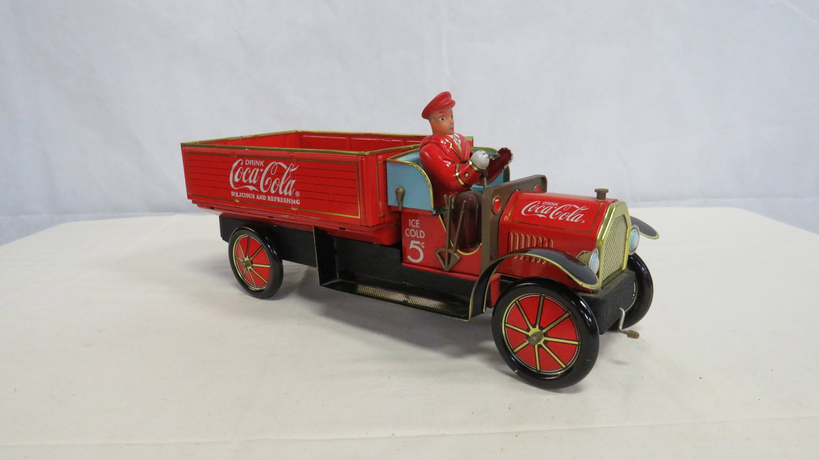 Vintage Metal Coca Cola Delivery Truck (1 of 5)