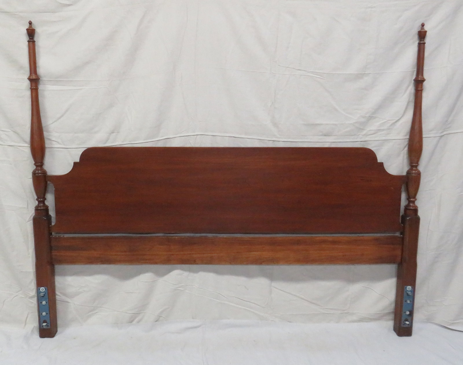Henkel Harris Cherry King Size Headboard (1 of 3)