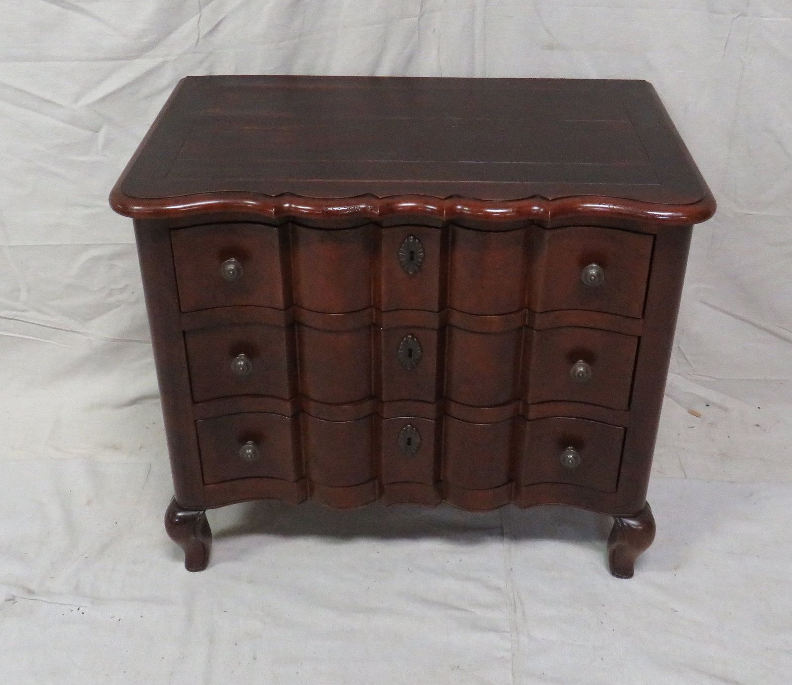 Baker French Bedside Chest (1 of 4)
