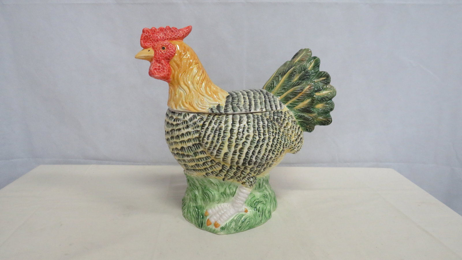 Vintage Rooster Cookie Jar (1 of 4)