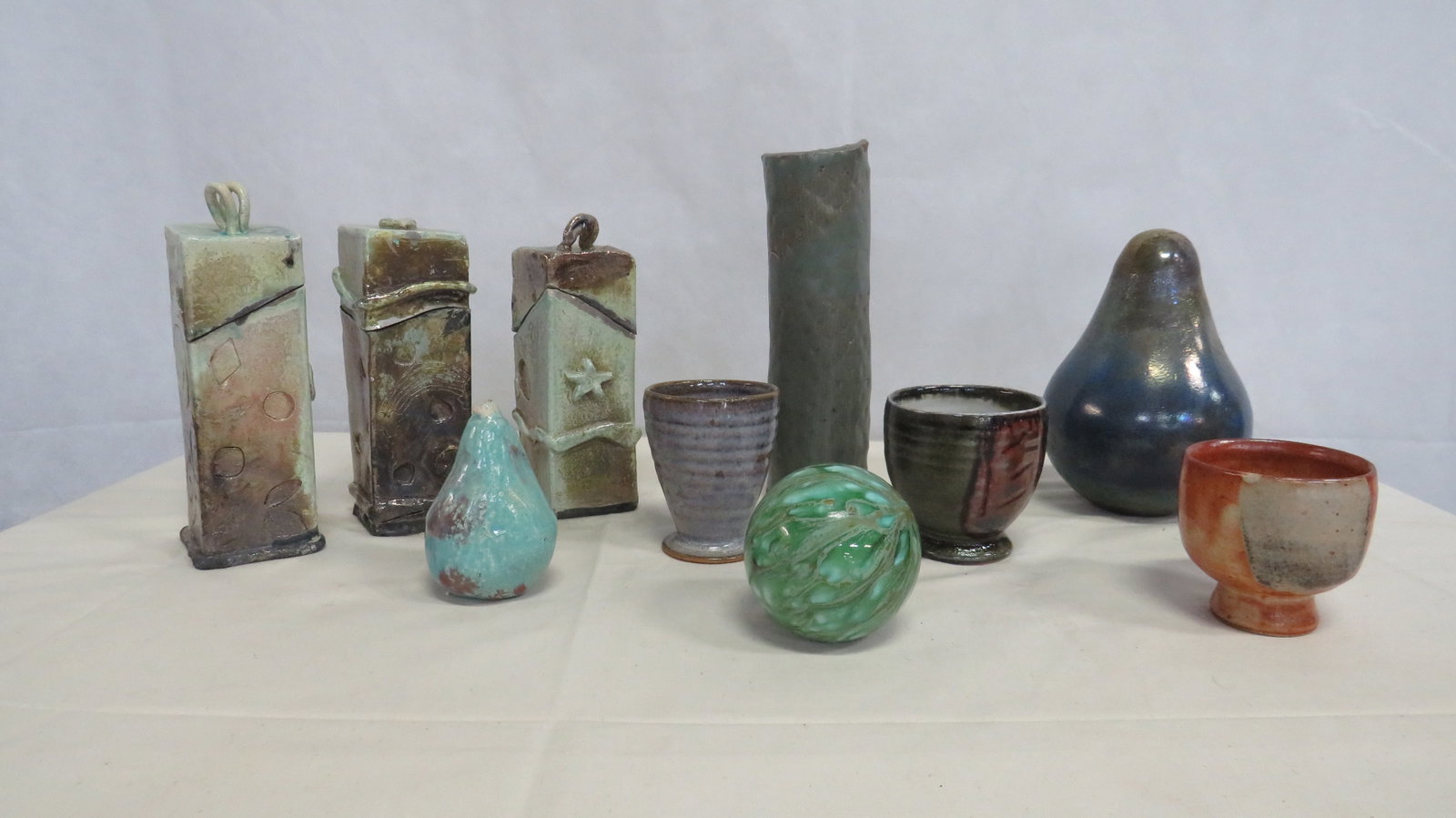 Collection of 10 pc Vintage Studio Art Pottery (1 of 3)