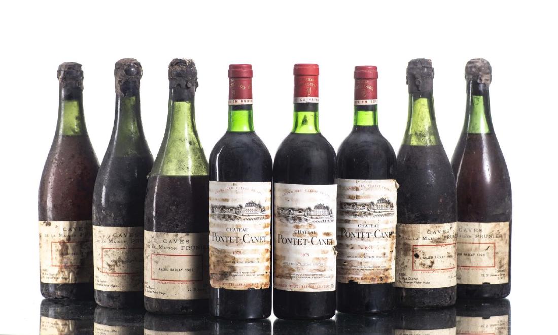 Château Pontet-Canet 1975 3 bouteilles & Anjou Rablay: Château Pontet-Canet 1975 Pauillac 3 bouteilles 73cl & Anjou Rablay 1928 caves de la maison Prunier 5 bouteilles 75 cl Vins et alcools Wine - Spirits
