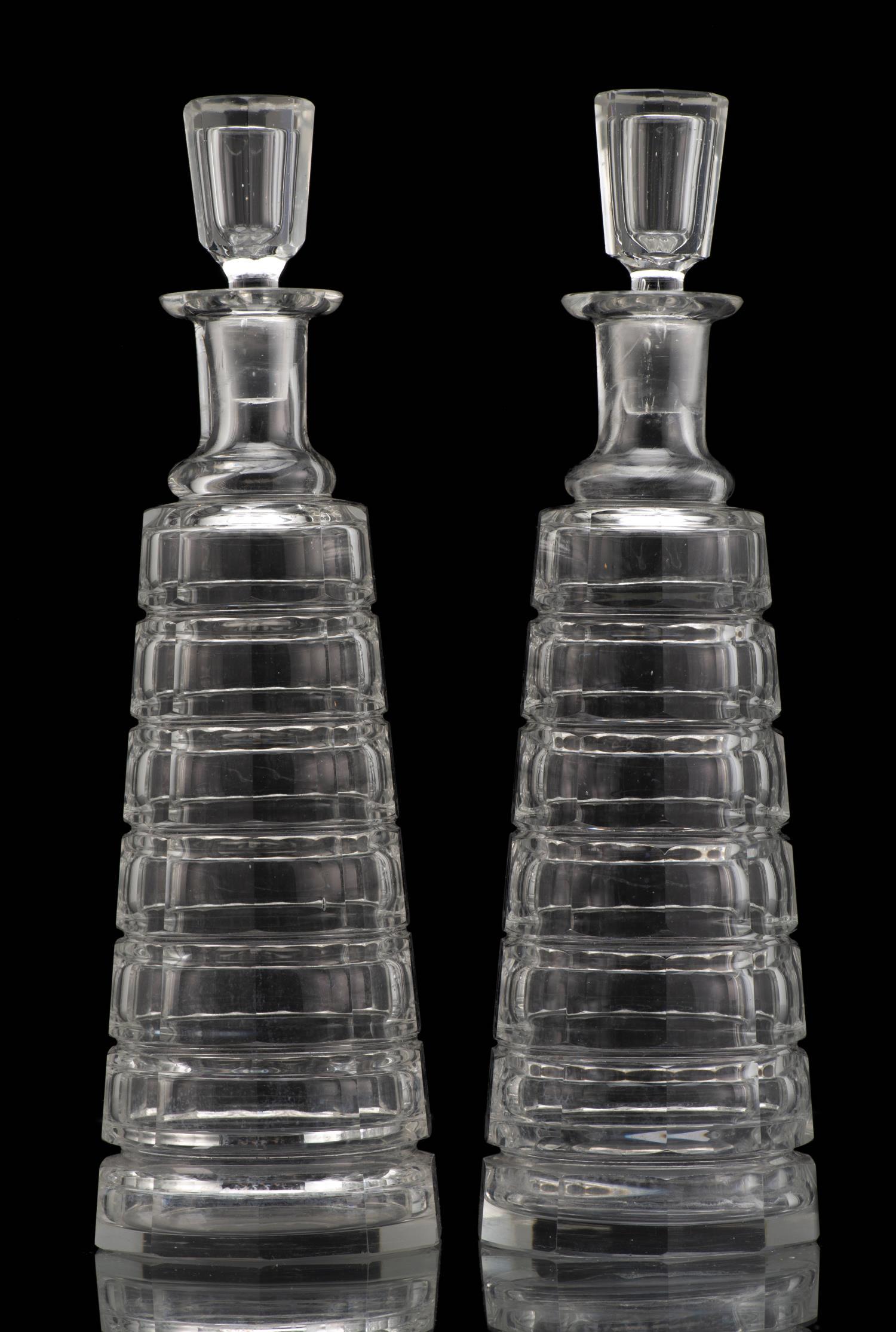 Paire de carafes de Joseph Hoffmannn par Moser, (1 of 2)