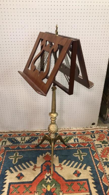 Double Sided Music Stand: Brass base, Lyre sheet music holders