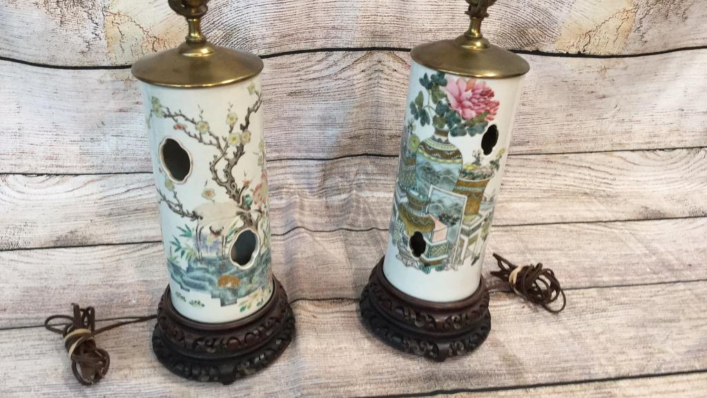 Two Chinese Cylinder Form Vase Lamps (1 of 7)