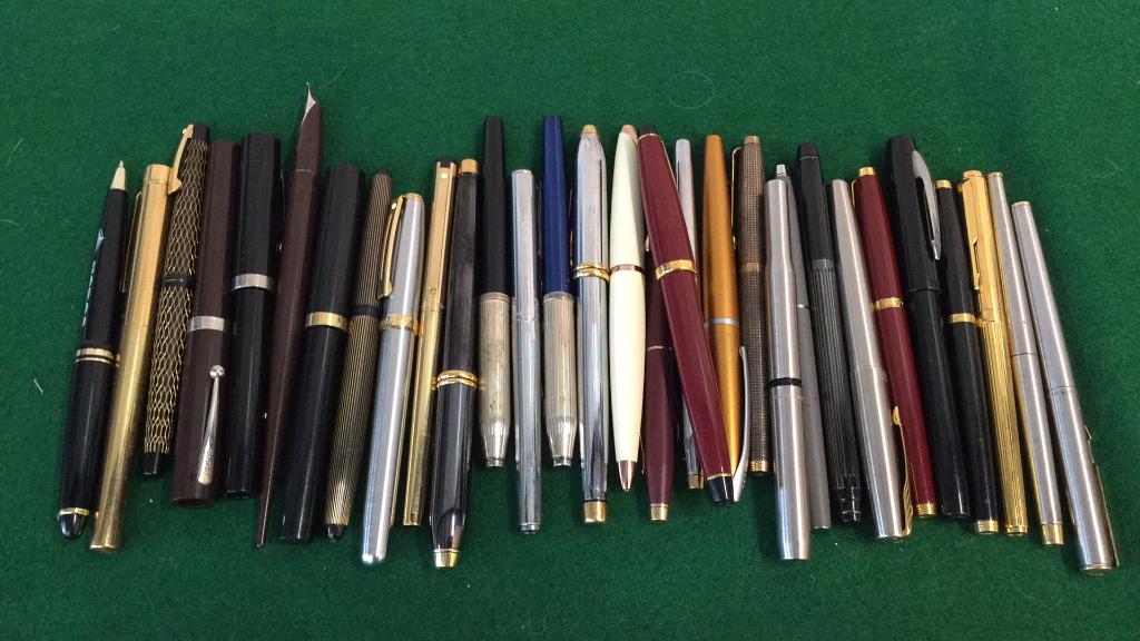 Collection of Parker and Sheaffer Pens (1 of 3)