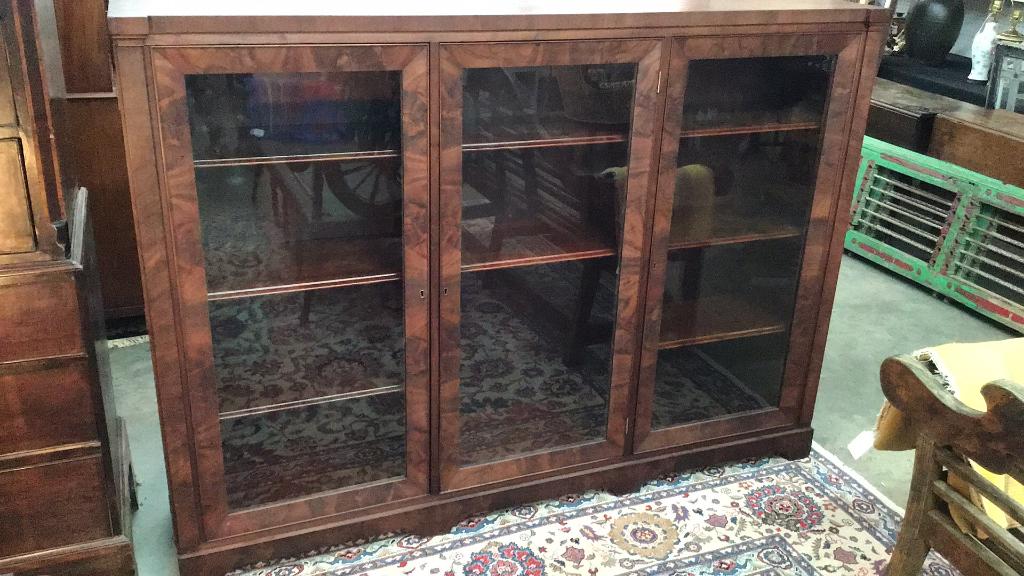 Mottled Mahogany 3 Door Bookcase (1 of 3)