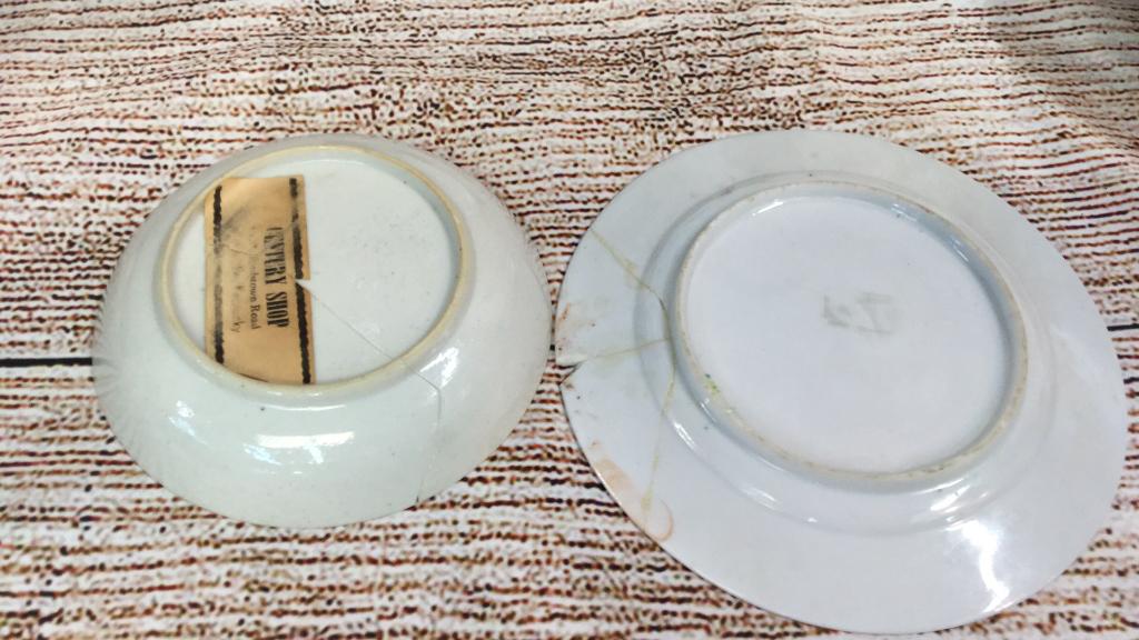 9 Assorted Asian Table Articles (1 of 3)