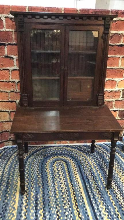 Folky Pine Plantation Desk (1 of 4)