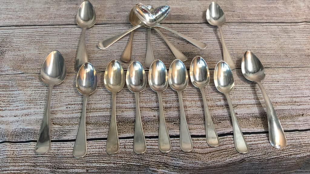 16 Pieces English Silver Flatware (1 of 4)