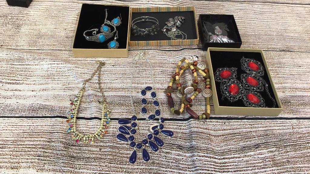 Group Costume Jewelry (1 of 4)