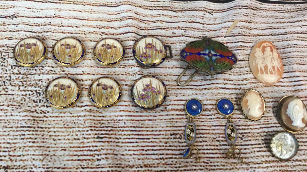 15 Pcs of Jewelry & Related Items (1 of 5)