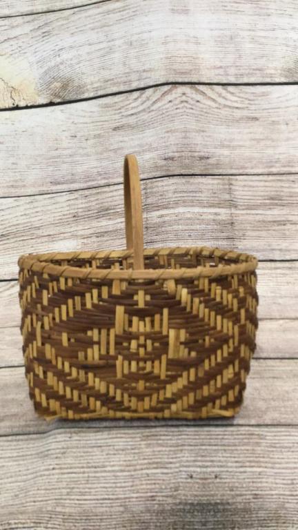 Cherokee Rivercane Market Basket: 10.5 x 11 inches, carved wood handle, walnut dyed weavers* slight warp to base