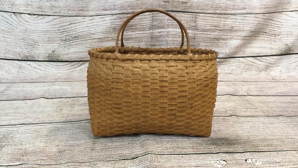 Split Oak Purse Basket: 10 x 10 inches, fixed handles, tightly woven* small break to one weaver...no dyes