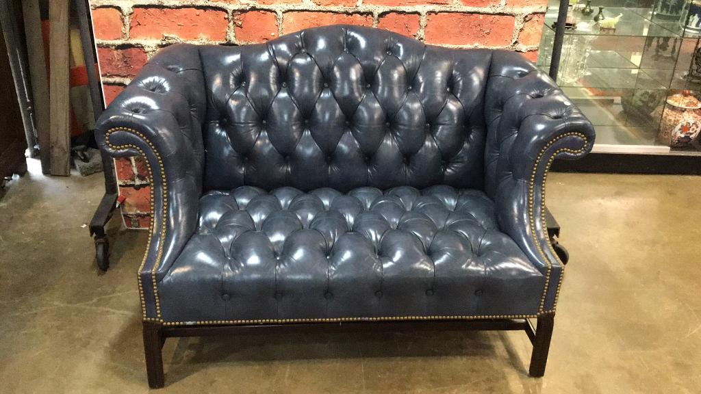 Leather Chesterfield Settee: Handcock & Moore, excellent condition