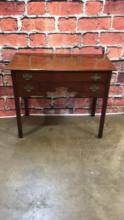 19th C Chinese Chippendale Dressing Table: English, Banded & dovetailed drawers, figured mahogany top 28 x 36 x 19