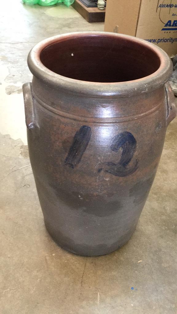 12 Gallon Salt Glaze Pickle Crock: Lug handles....good condition...line 25