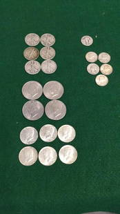 Collectible Coins: 4 Eisenhower Silver Dollars, 1971, 72...6 Kennedy Half Dollars, 64, 66,67...6 Walking Liberty Half Dollars..1937, 41, 44....4 Silver Quarters..53,63,64...1..Standing Liberty quarter date rubbed