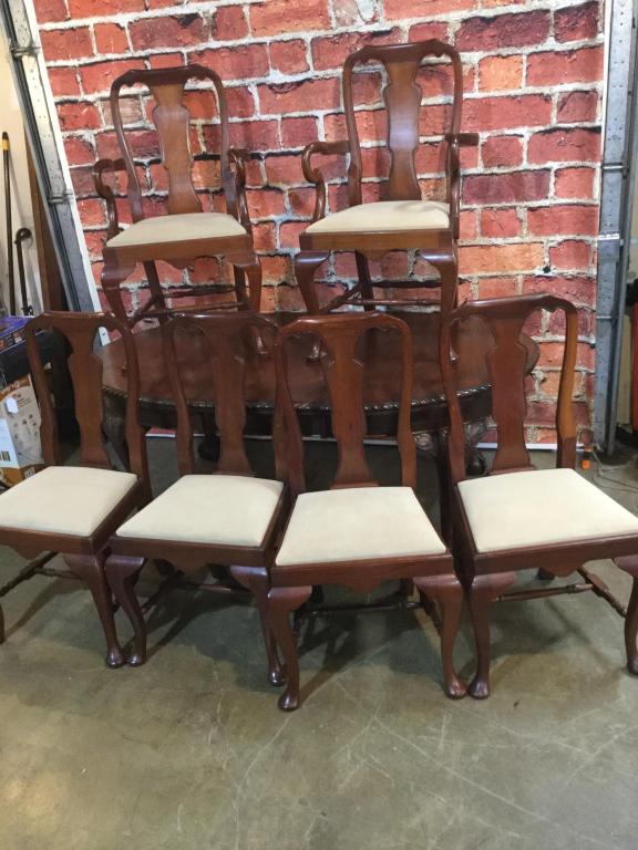 Quality Reproduction Dining Table & Chairs (1 of 4)