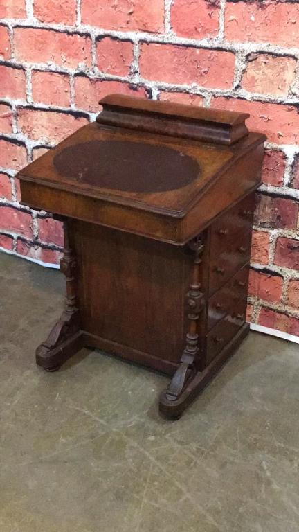 Burl Walnut Renaissance Revival Davenport Desk: Lift top, 4 working drawers on right side, 4 faux Drawers on left, inlaid, lidded compartment on top, drawers a cubbies interior 32 tall x 21 deep x 21 wide