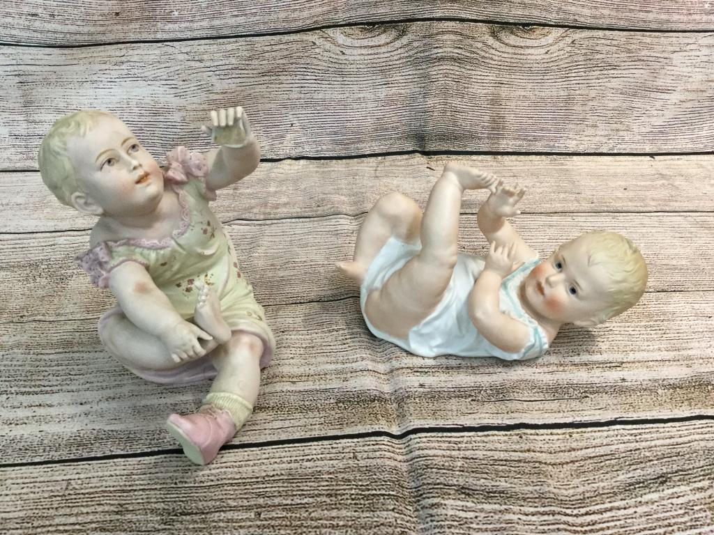 2 Bisque Piano Babies (1 of 4)