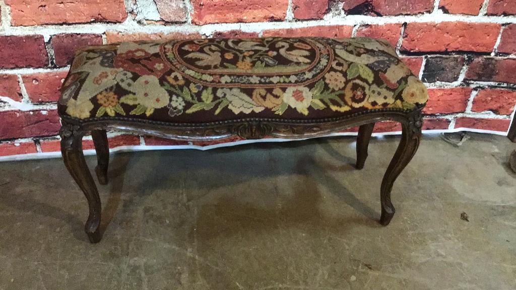 Louie XV Vanity Bench W Needlepoint Upholstery (1 of 3)