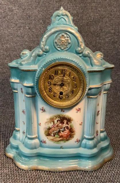French Mantle Clock (1 of 5)