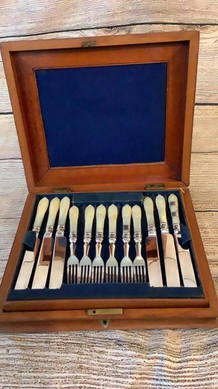 English Mother of Pearl Fish Set (1 of 5)